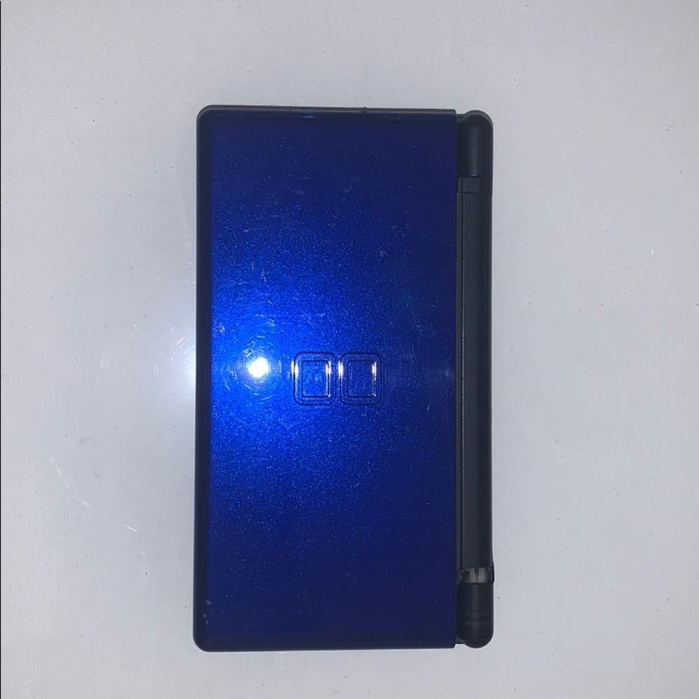 Nintendo DS Lite + 4 Games